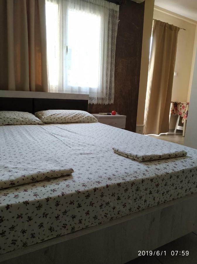 Lazaros Apartments Olympiakí Aktí Eksteriør billede
